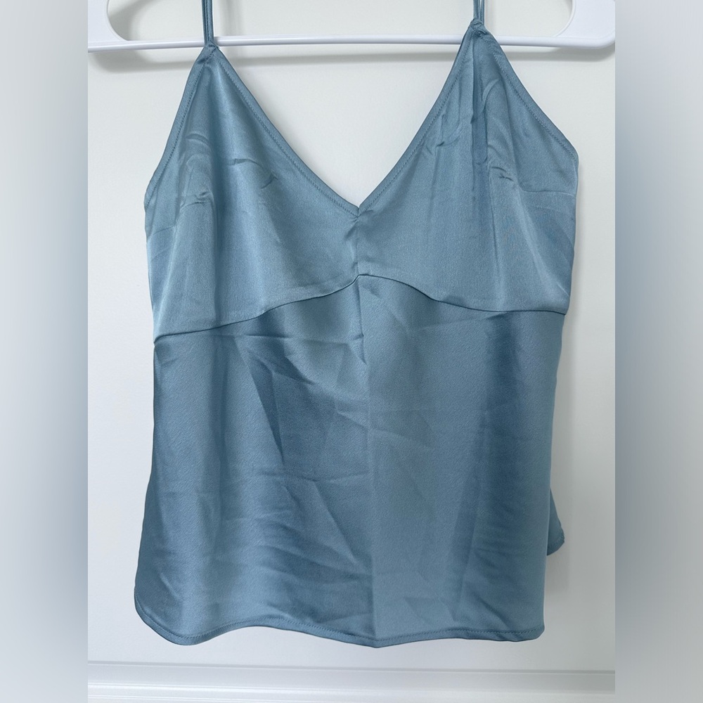 Abercrombie & Fitch Satin V-Neck Tank